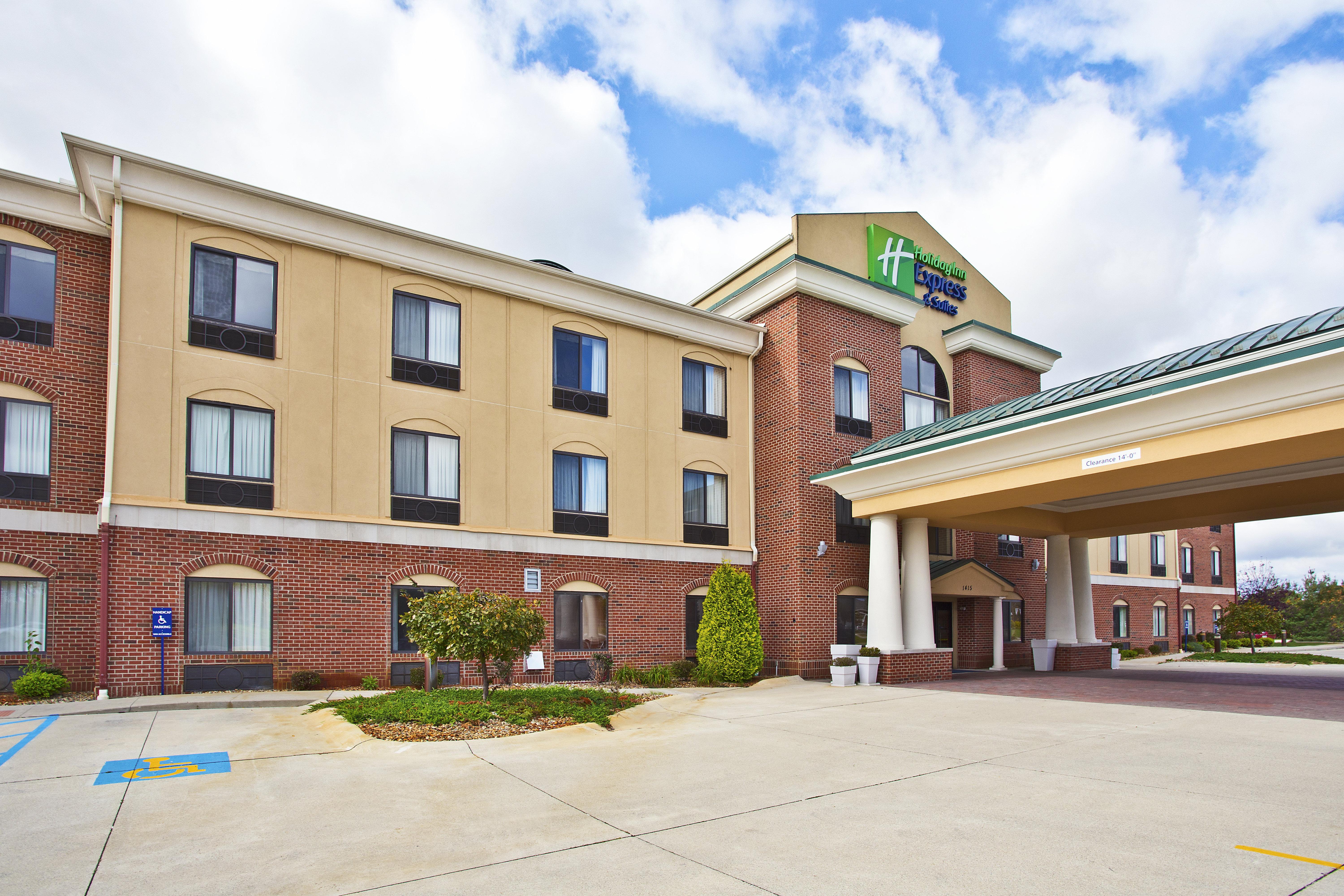 Holiday Inn Express Hotel & Suites Goshen, An Ihg Hotel Exterior photo